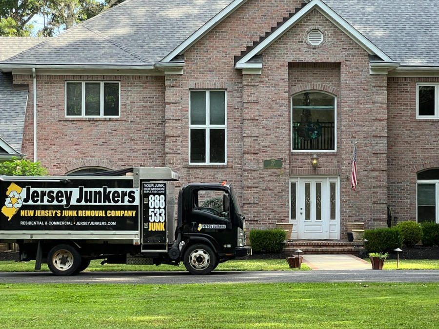 Residential junk removal